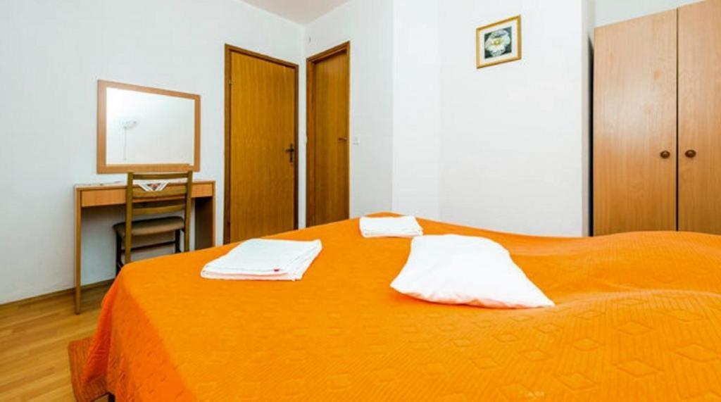 Fontana 3*
